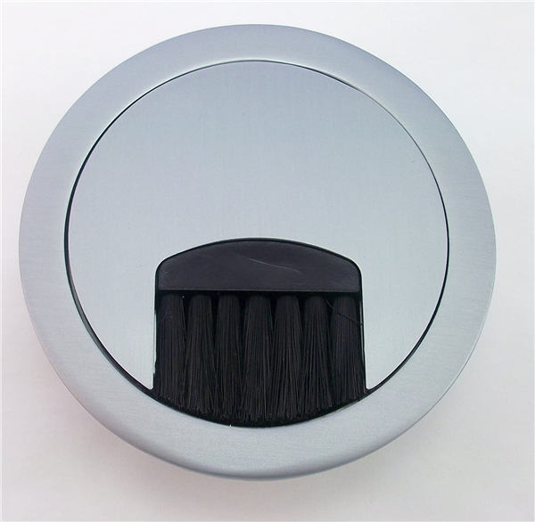 Metal Grommet With Brush 