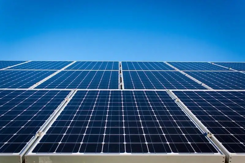 All Solar Panel Factories Need To Know About Cleaning Solar Panels