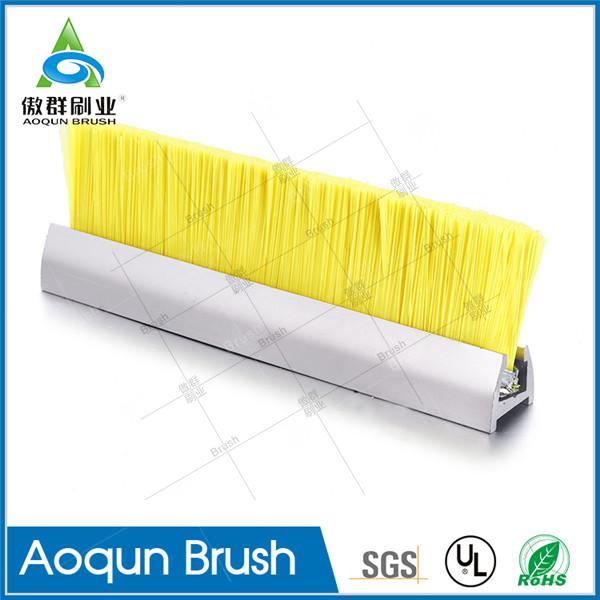 Escalator Deflector Brush