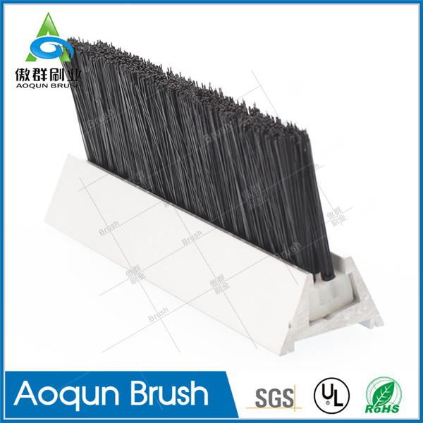 Escalator Skirt Brush