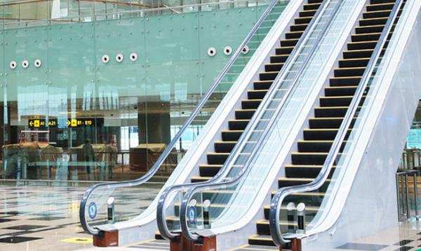 Escalator Skirt Brush