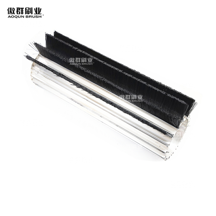  Solar Cleaning Brushes Strip