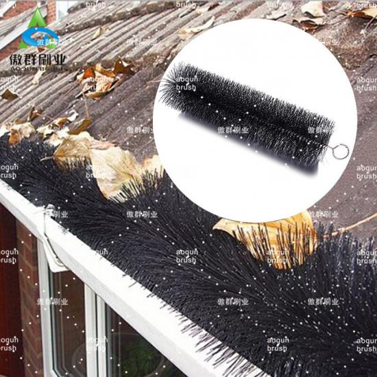 Telescopic Roof Cleaning Gutter Worm Brush 