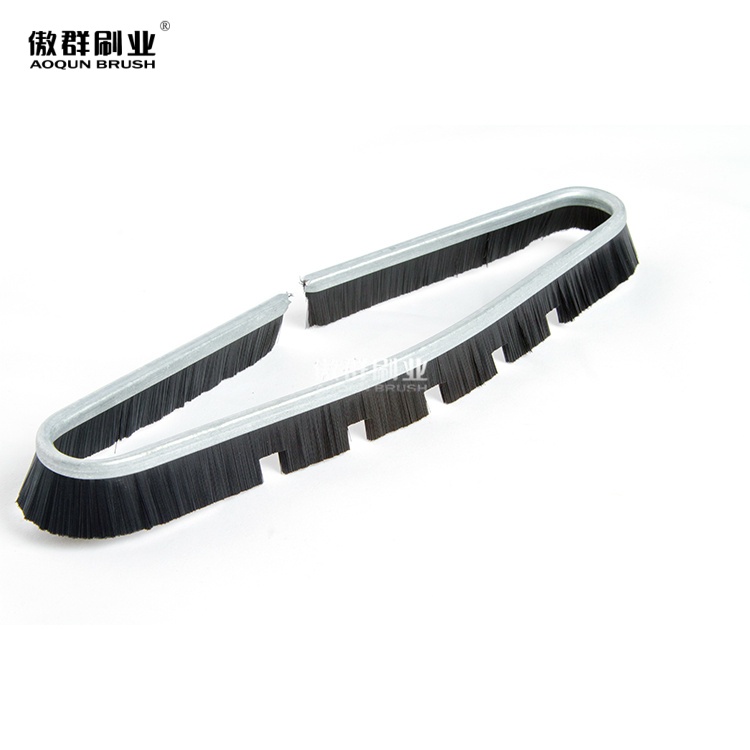 Vacuum Cleaning Brush