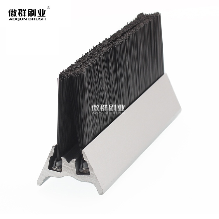 Escalator Brushes Strip
